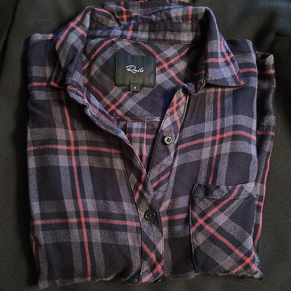 Rails Button Down - Picture 4 of 4